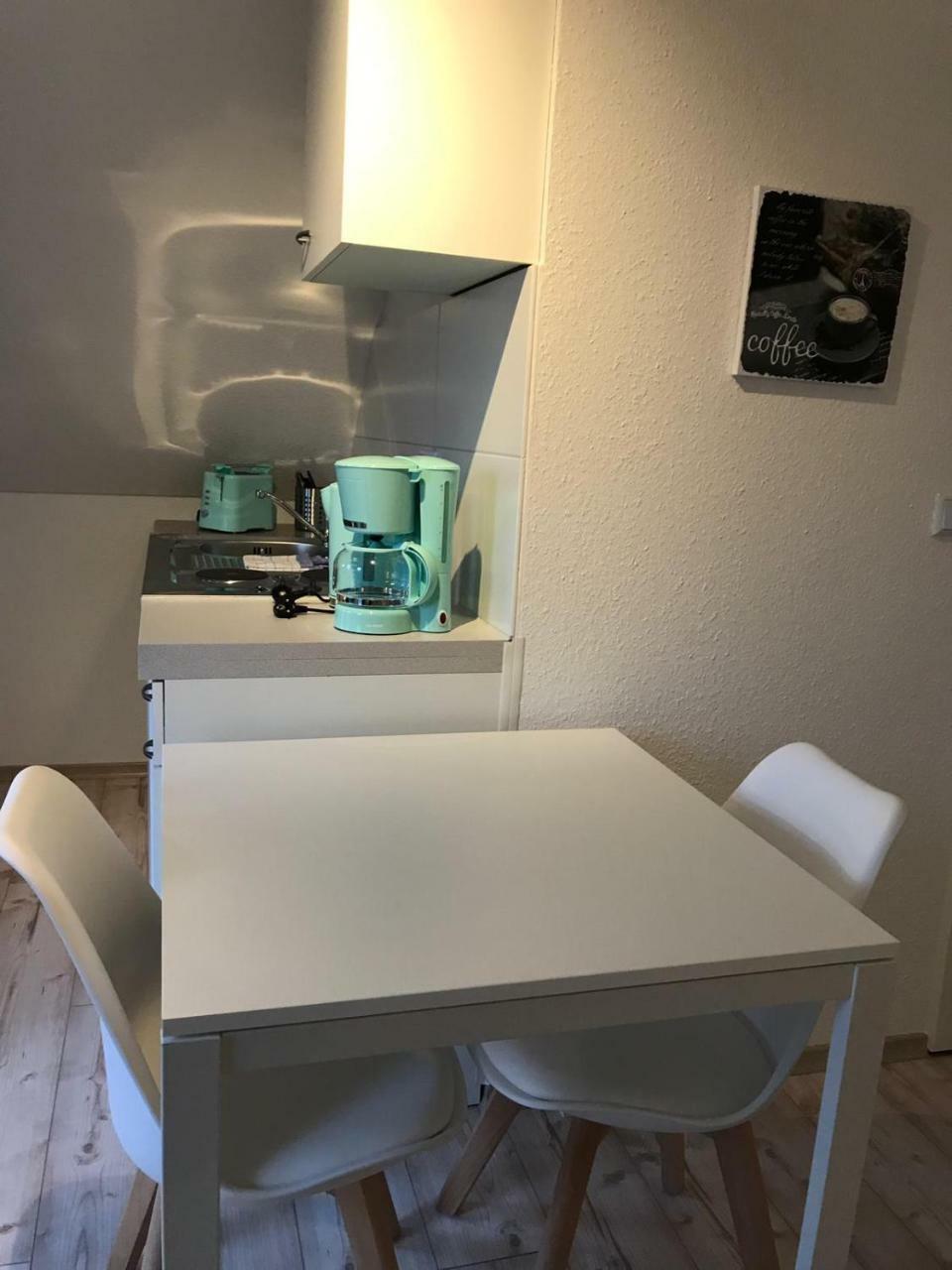Kleine Moewe Aparthotel Neßmersiel Exteriör bild